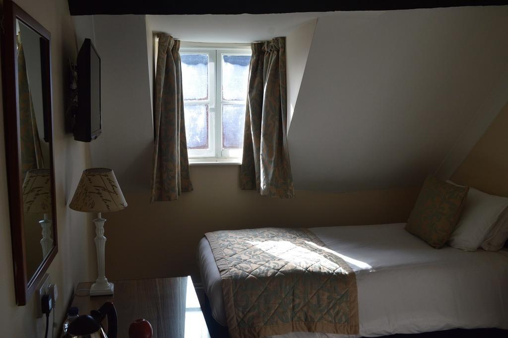 City Lodge Солсбери Номер фото